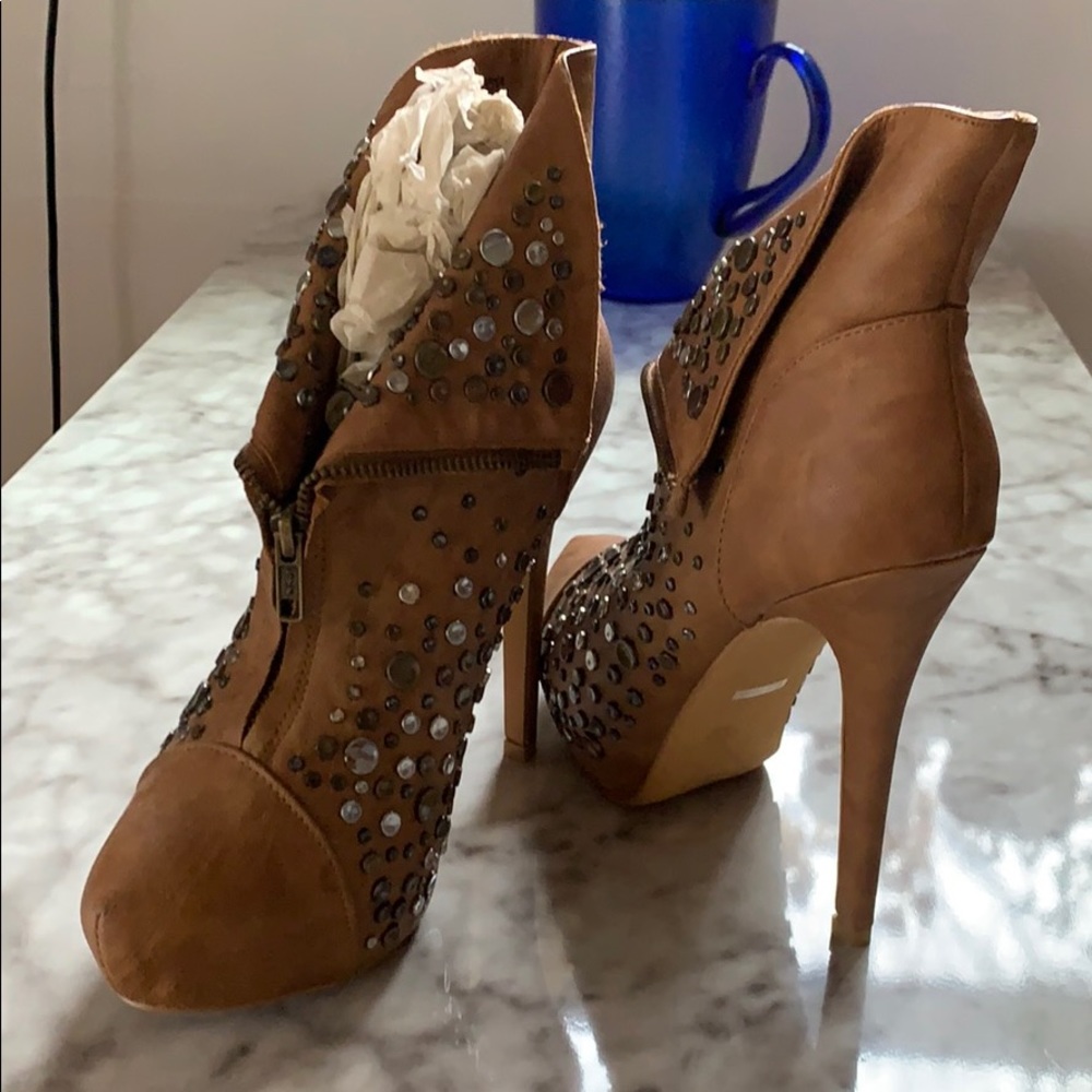 Penny loves Kenny shoes